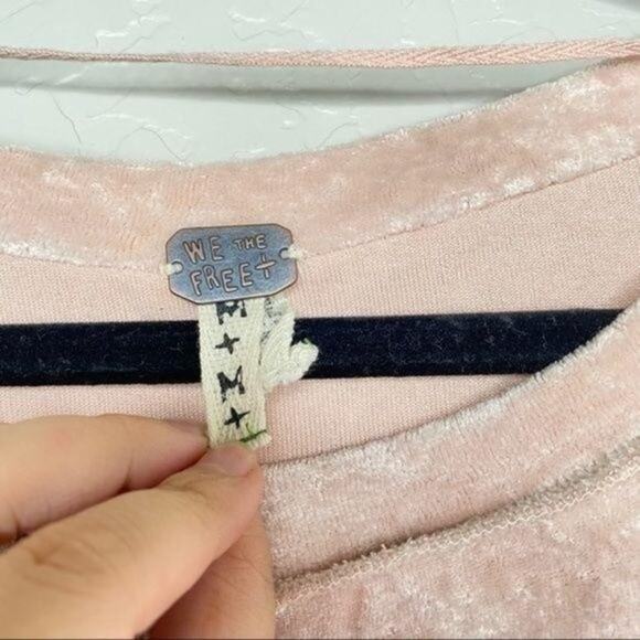 We the Free Pink Milan Velour Pullover Sweater Medium - Picture 4 of 9